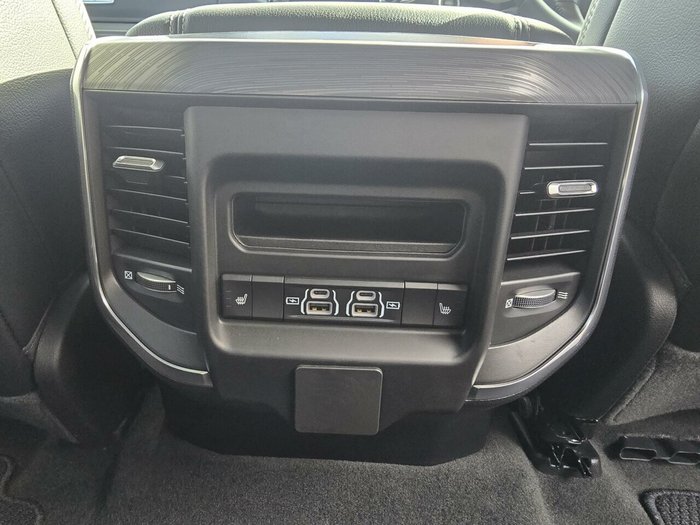 2024 RAM 1500 Laramie Sport RamBox