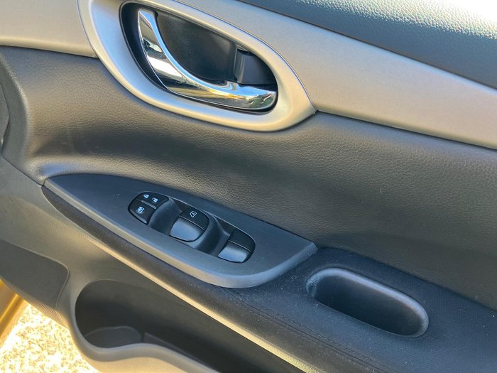 2014 Nissan Pulsar ST C12 Sovereign