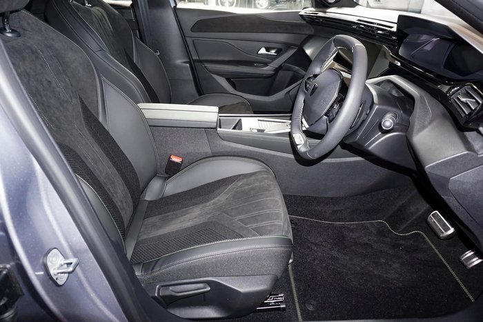 2025 Peugeot 308 GT Hybrid