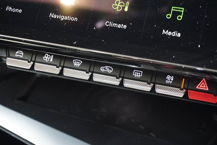 2025 Peugeot 308 GT Hybrid