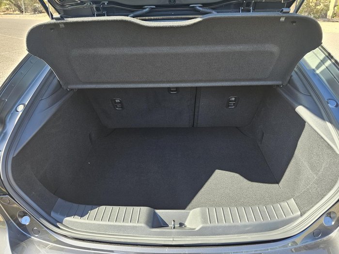 2024 Mazda 3 G20 Evolve