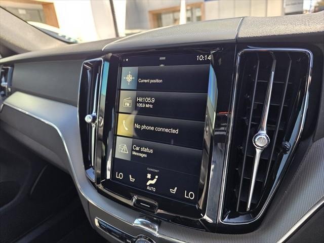 2017 Volvo XC60 T6 R-Design