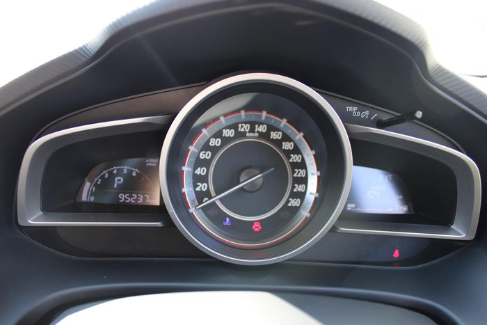2015 Mazda 3 Neo