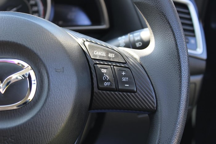 2015 Mazda 3 Neo