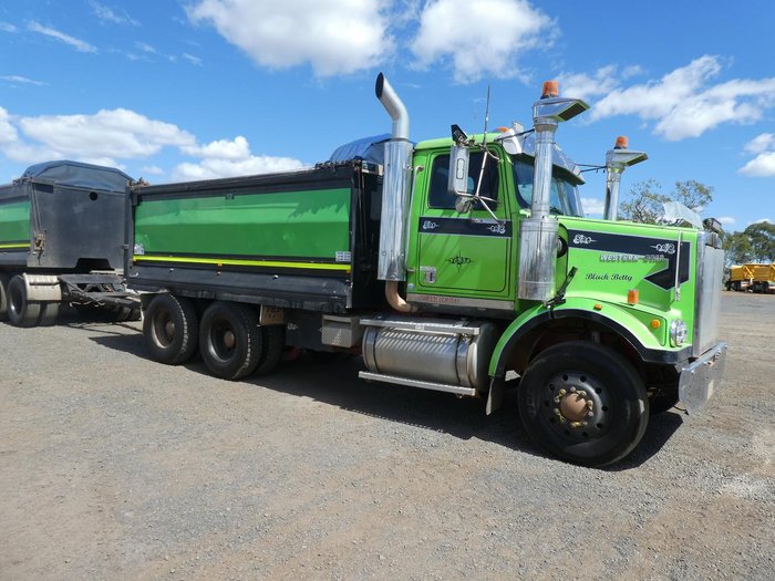 2000 Western Star 4800 Fx GREEN