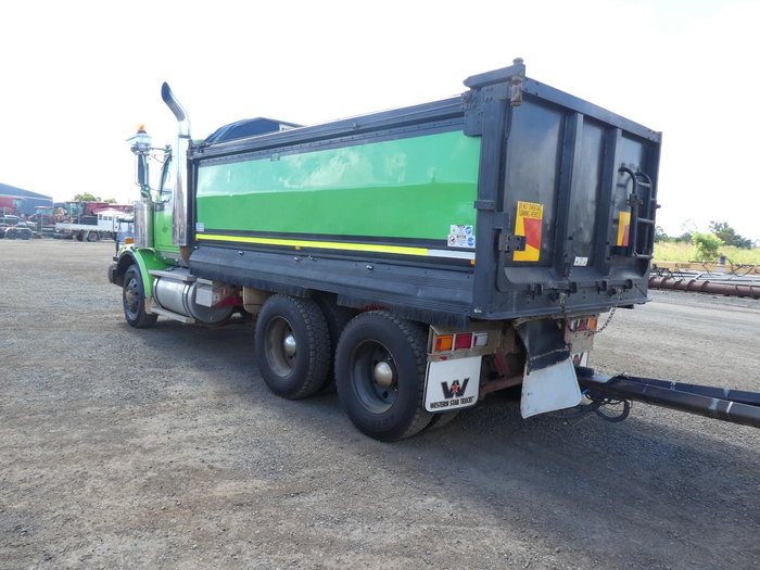 2000 Western Star 4800 Fx GREEN