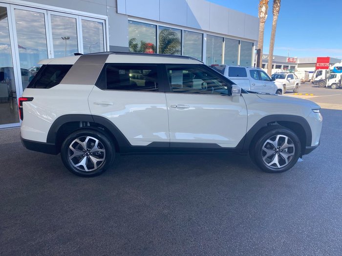 2025 KGM SsangYong Torres ELX