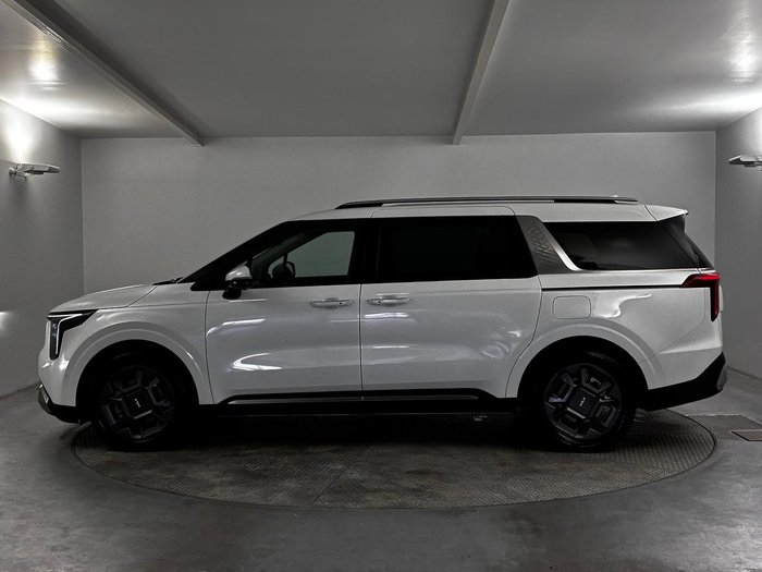 2024 Kia Carnival GT-Line HEV