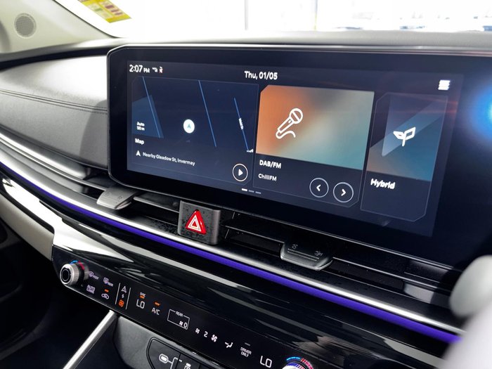 2024 Kia Carnival GT-Line HEV