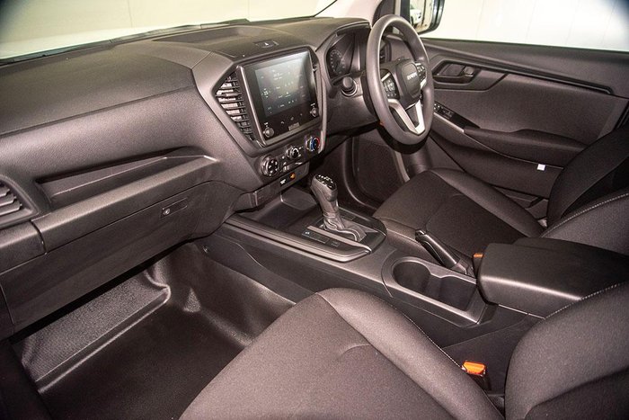 2025 Isuzu D-MAX SX High Ride
