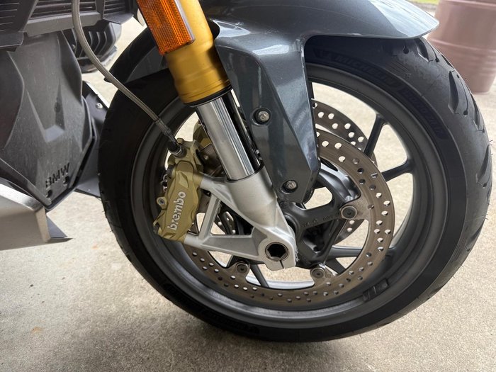 2022 BMW R 1250 R Exclusive