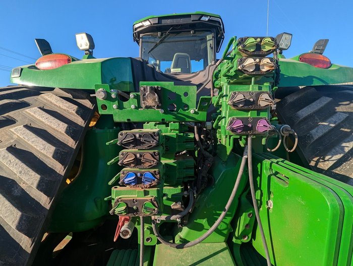 2023 John Deere 9Rx 640 Green