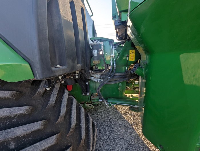 2023 John Deere 9Rx 640 Green