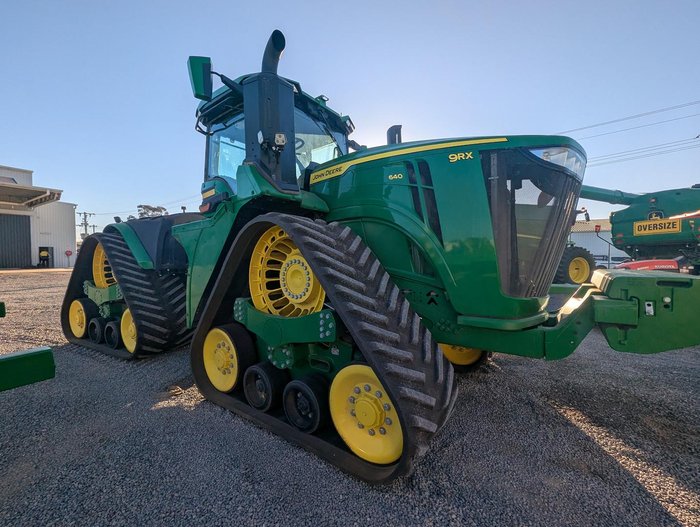 2023 John Deere 9Rx 640 Green