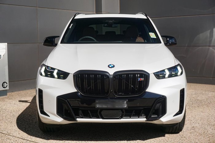 2024 BMW X5 M60i