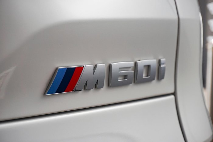 2024 BMW X5 M60i
