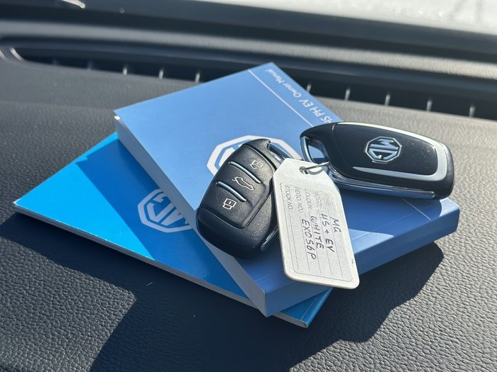 2022 MG HS Plus EV Essence