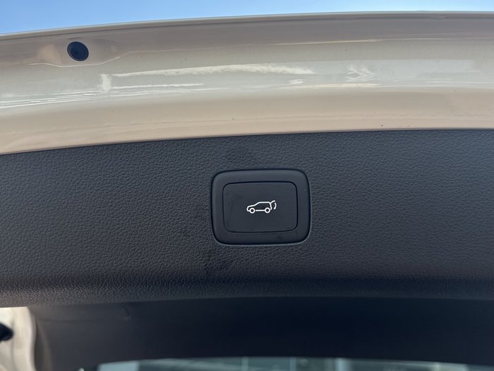 2022 MG HS Plus EV Essence