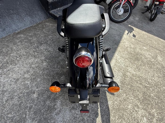 2025 Royal Enfield Meteor 350 Fireball Meteor Blue