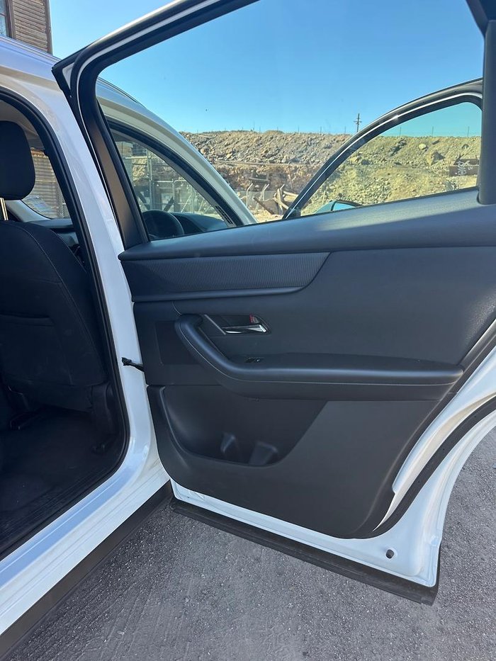 2024 Mazda CX-80 G40e Pure KL AWD Rhodium White