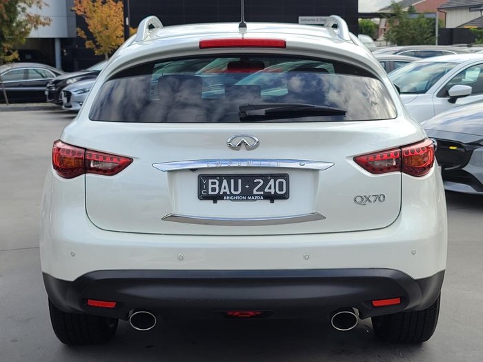 2019 INFINITI QX70 GT