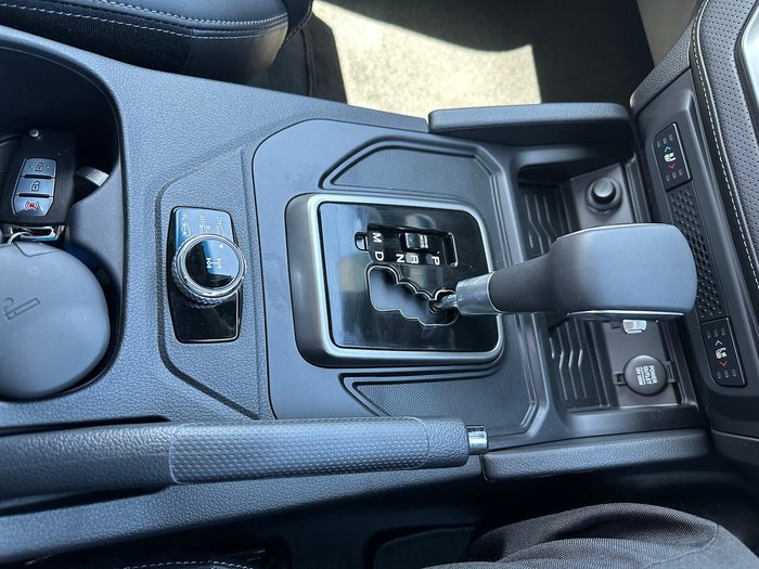 2024 KGM SsangYong Musso Ultimate Luxury Q261 MY24 4X4 Dual Range Grand White