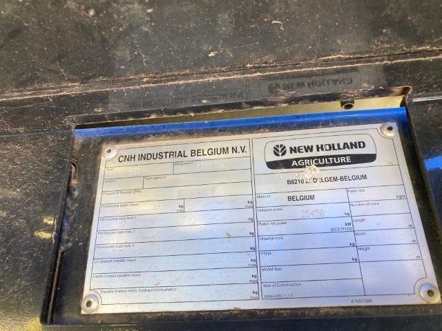 2016 New Holland Cr9.90