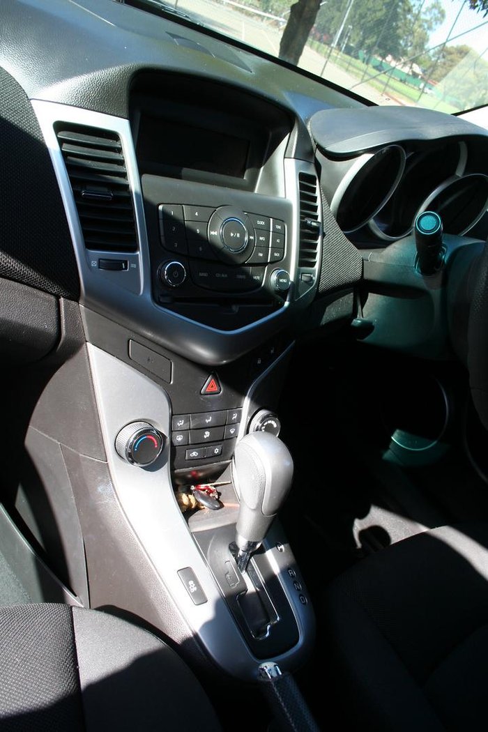 2011 Holden Cruze CD JH Series II MY12 Redhot