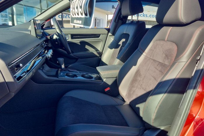 2023 Honda Civic VTi LX