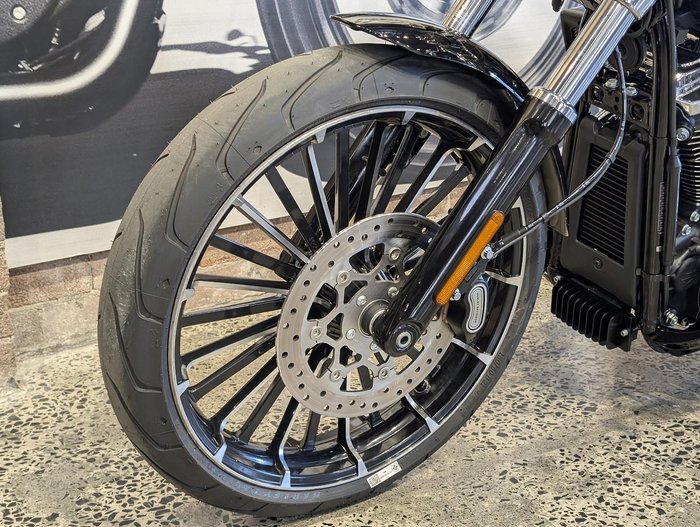 2025 Harley-Davidson Breakout 117 (FXBR) Softail Black