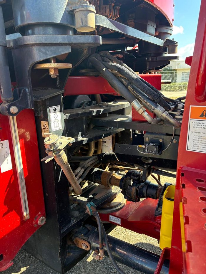 2015 CASE IH 600 Quadtrac Red