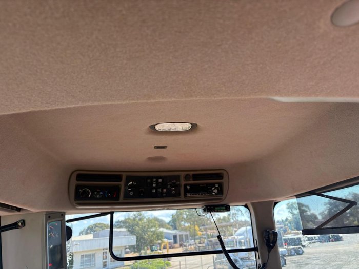 2015 CASE IH 600 Quadtrac Red