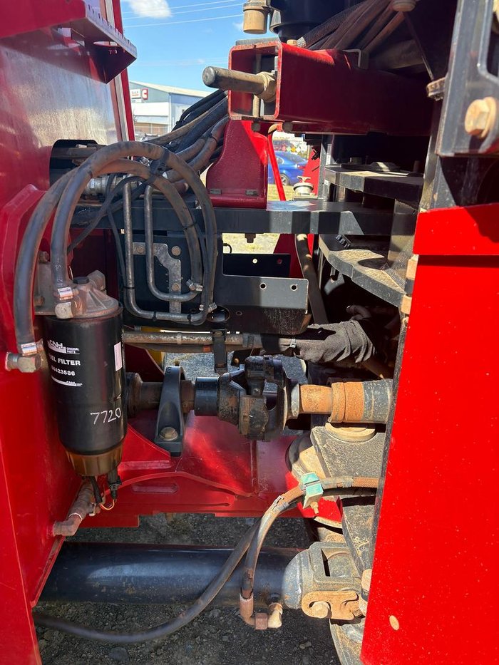 2015 CASE IH 600 Quadtrac Red