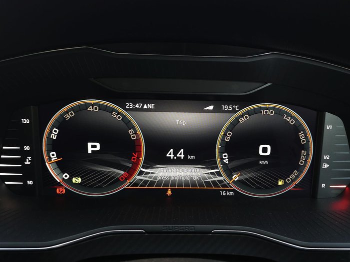 2024 SKODA Superb 206TSI SportLine NP MY24 4X4 Constant Moon White