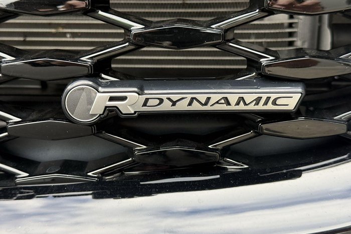 2024 Jaguar E-PACE P250 R-Dynamic SE