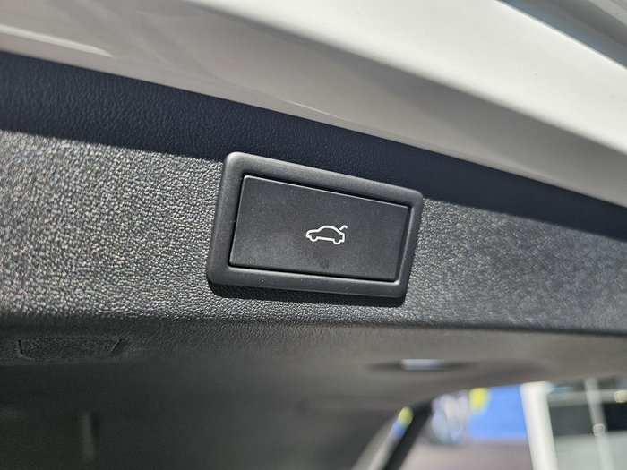 2025 SKODA Kodiaq 140TSI Select PS MY25 4X4 Moon White