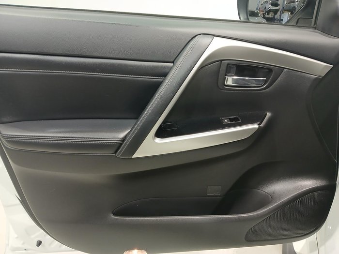 2022 Mitsubishi Pajero Sport Exceed QF MY22 4X4 Dual Range White
