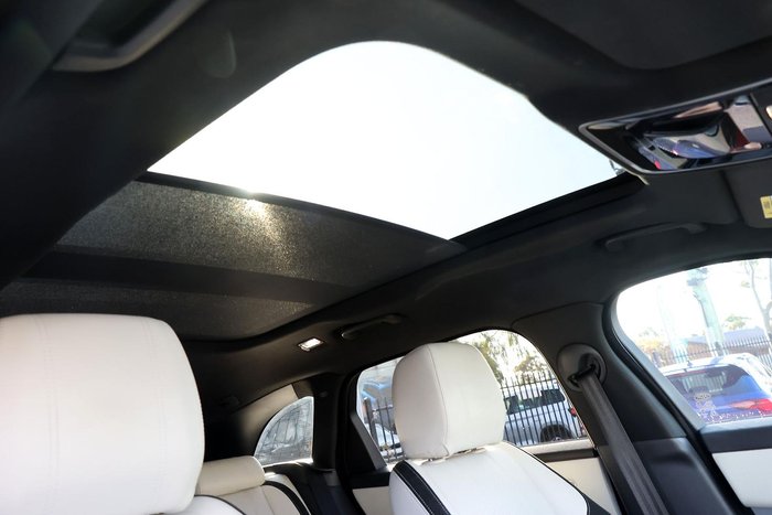 2018 Land Rover Range Rover Velar D300 R-Dynamic SE