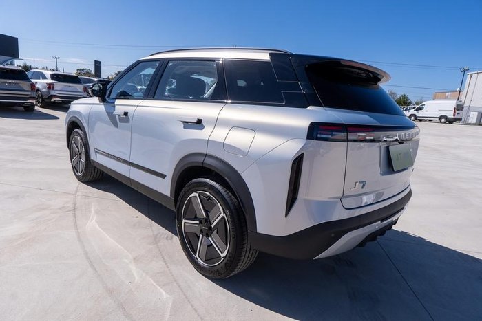 2025 Jaecoo J7 SHS Summit