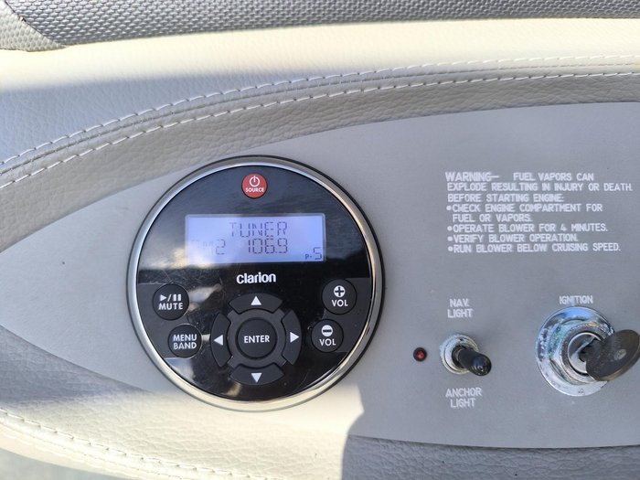 2011 Cobalt 210