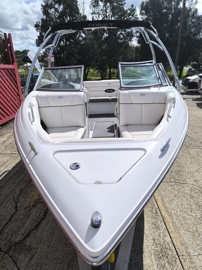 2011 Cobalt 210