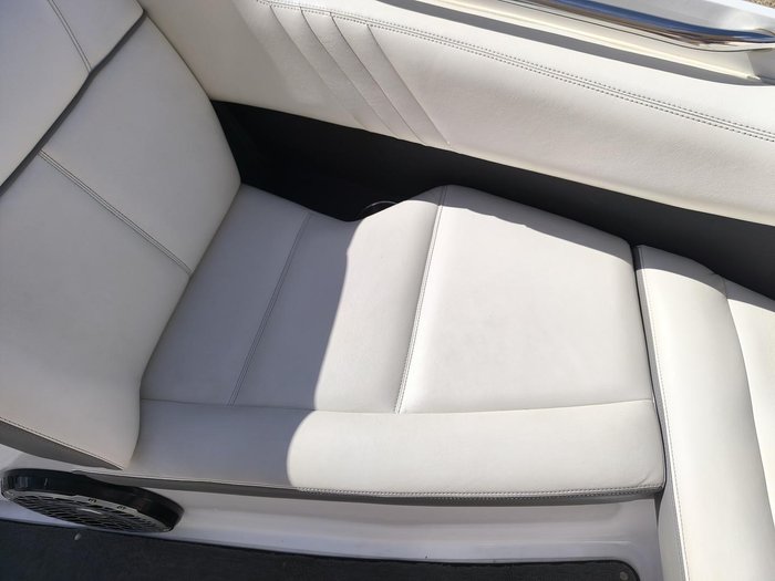 2011 Cobalt 210