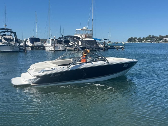 2011 Cobalt 210