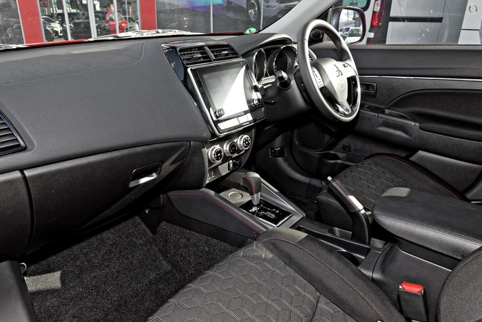 2025 Mitsubishi ASX MR