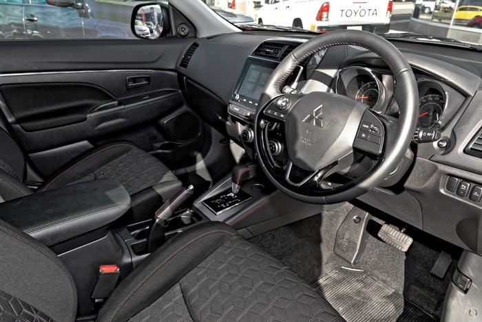 2025 Mitsubishi ASX MR