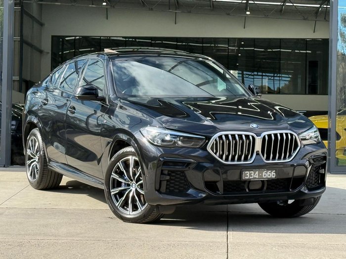 2022 BMW X6 xDrive40i M Sport G06 4X4 Constant Black Sapphire