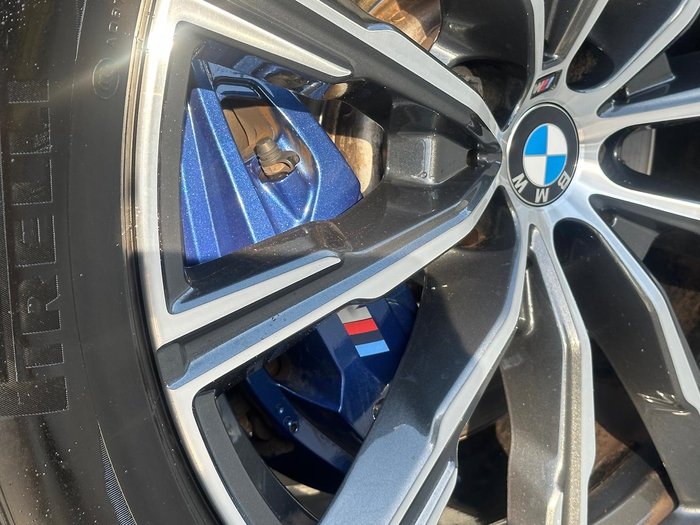 2022 BMW X6 xDrive40i M Sport G06 4X4 Constant Black Sapphire