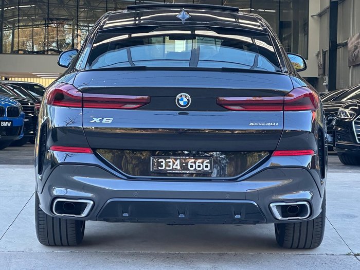 2022 BMW X6 xDrive40i M Sport G06 4X4 Constant Black Sapphire