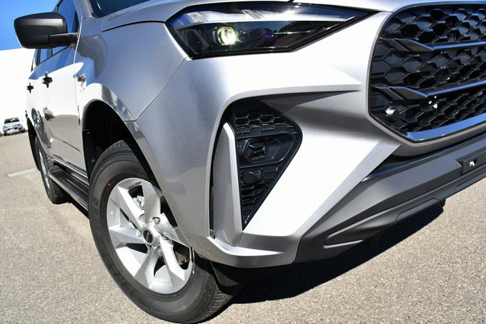 2025 Isuzu MU-X LS-M