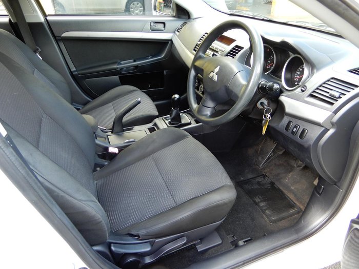 2010 Mitsubishi Lancer ES CJ MY11 White